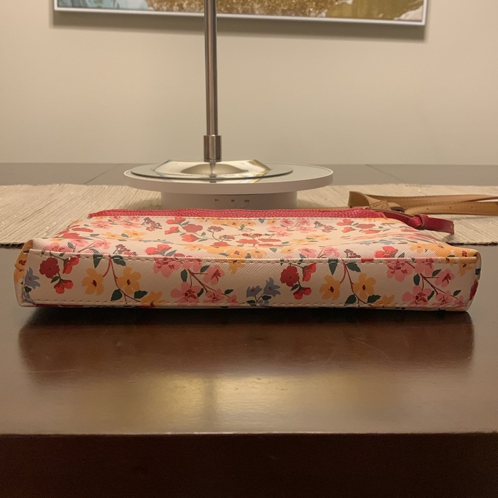 Nanette Lepore Mirabel floral bag w/pouch EUC - Picture 16 of 17